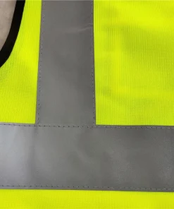 Multi-pocket reflective vest for construction with zipper model