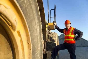 Use and Maintenance of Reflective Safety Clothing: A ComprehensiveGuide